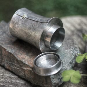 Scroll-Shaped Tea Caddy