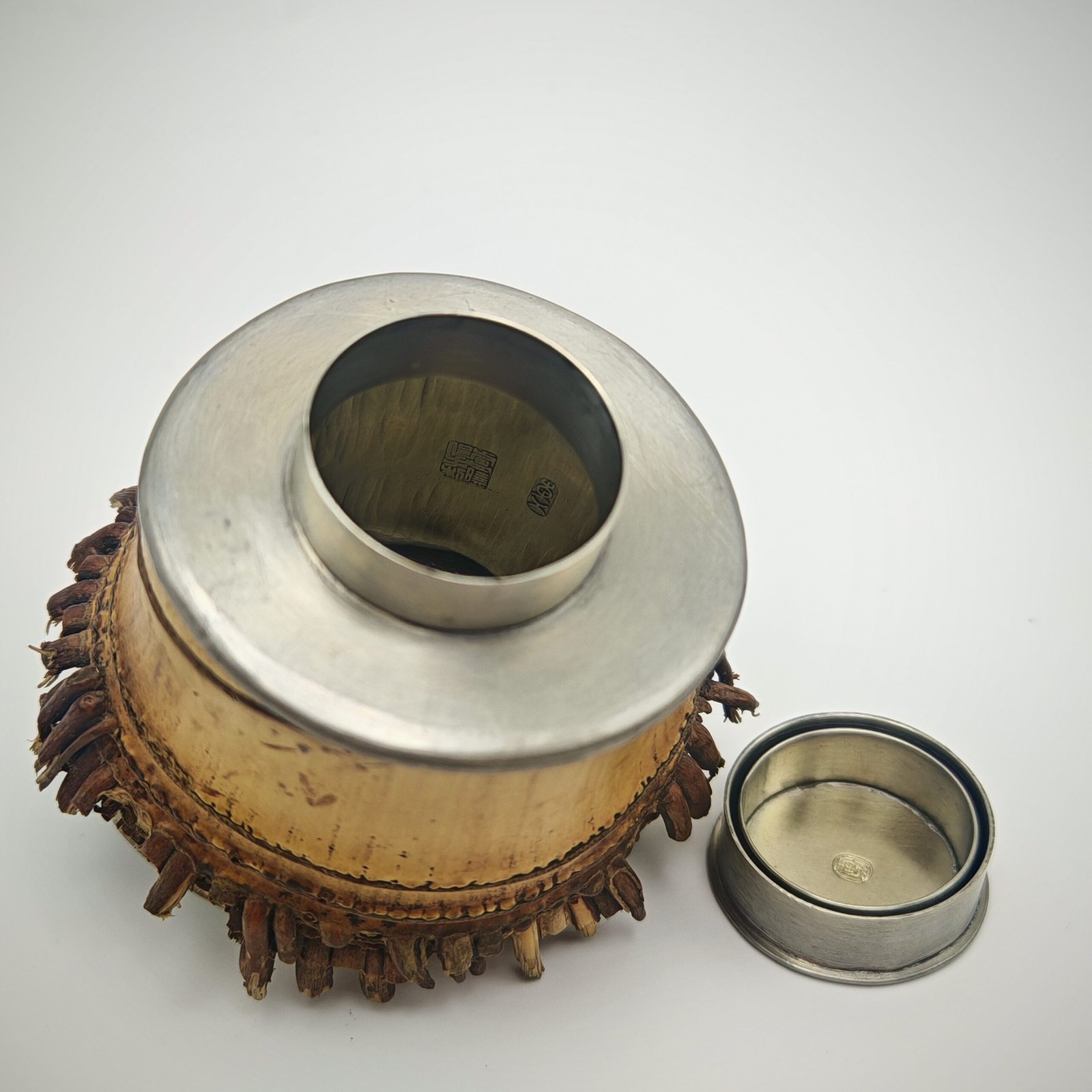 Bamboo Root-Clad Pewter Caddy - Image 7
